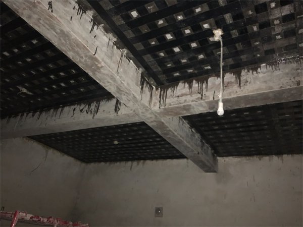 碳纖維布加固施工照片